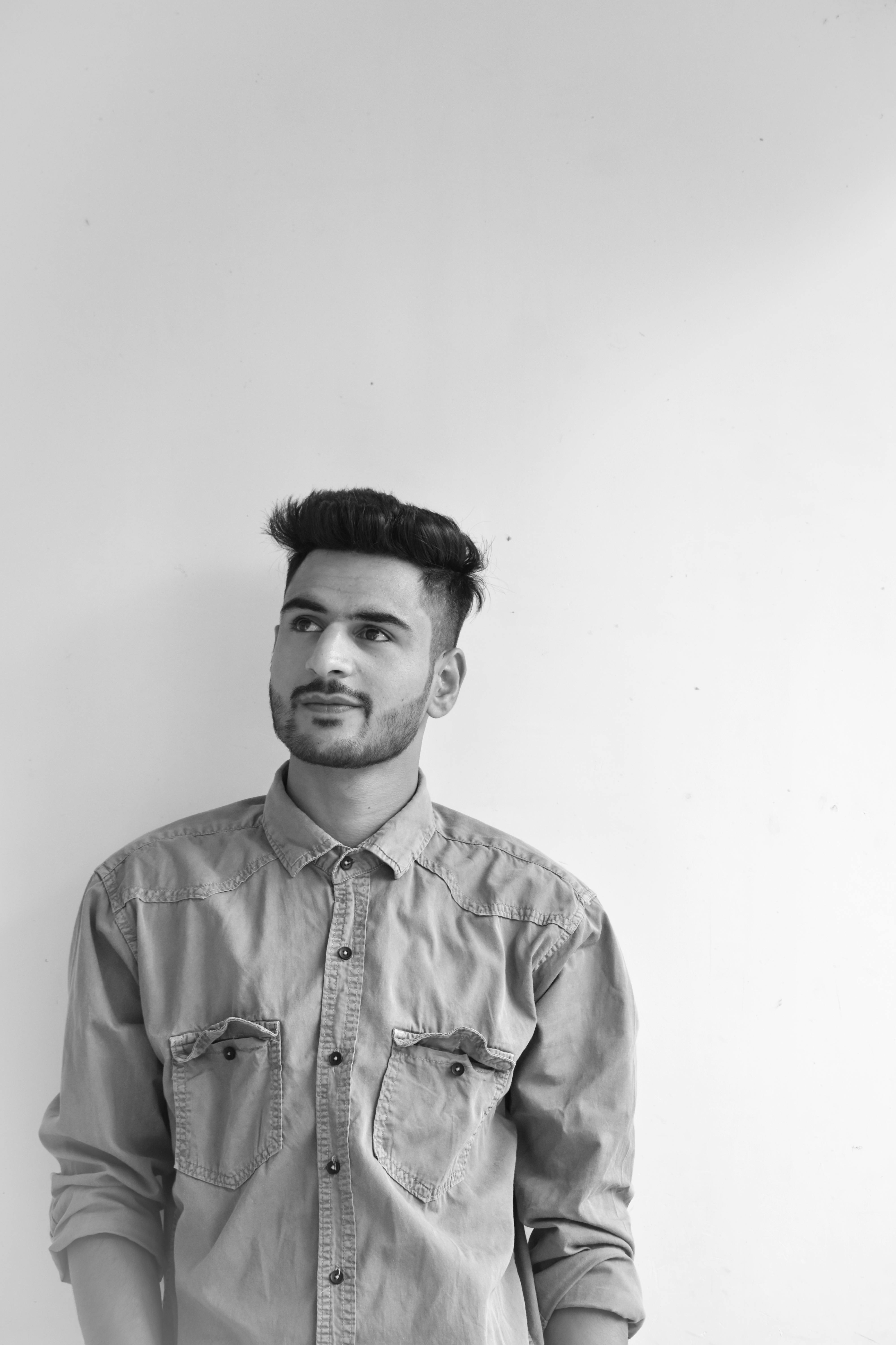 files/pexels-hurrahsuhail-10814418.jpg